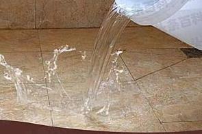 城北漏水维修 免砸砖防水材料该如何施工